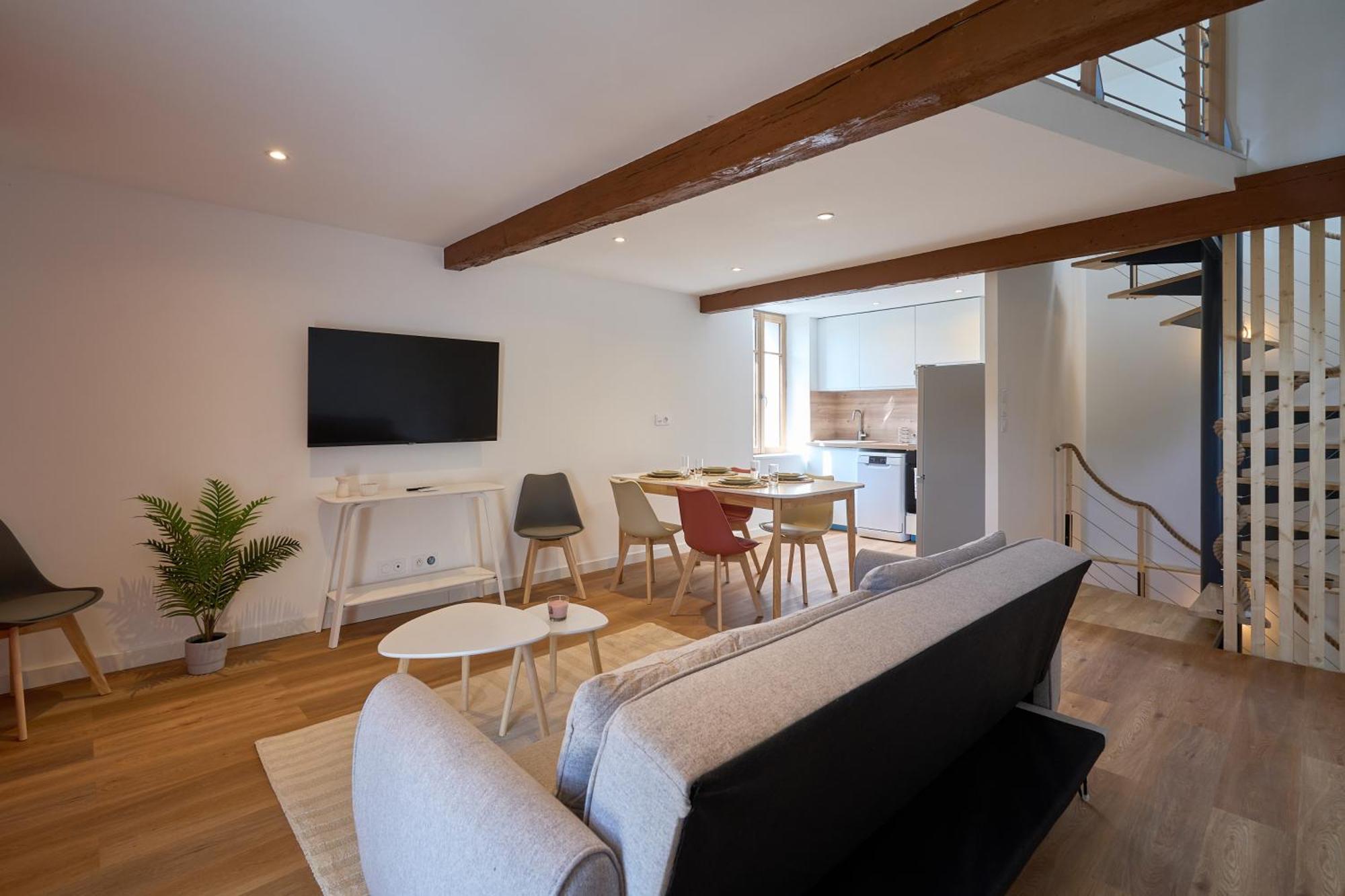 Le Rempart Harmonieux - Triplex Au Pied De La Cite Apartment Carcassonne Exterior photo